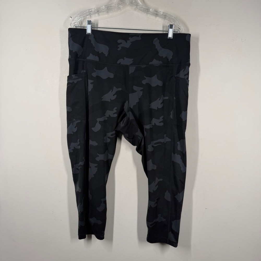 Yogalicious Lux Womens 2X Camo Cropped Leggings Black Gray High Waist Pockets